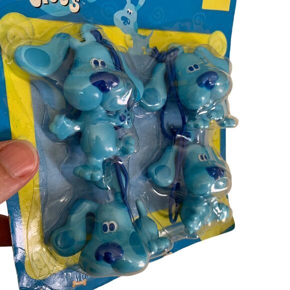 4 Vintage Blue's Clues Zipper Pulls Party Favors 1999 Great for Backpacks NIP - Picture 5 of 5